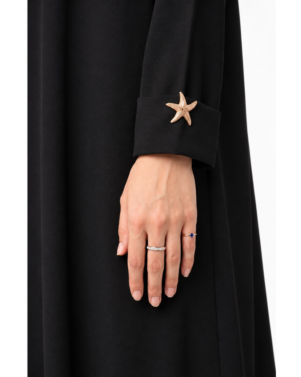 Asymmetric Abaya with Star Detail – Black
