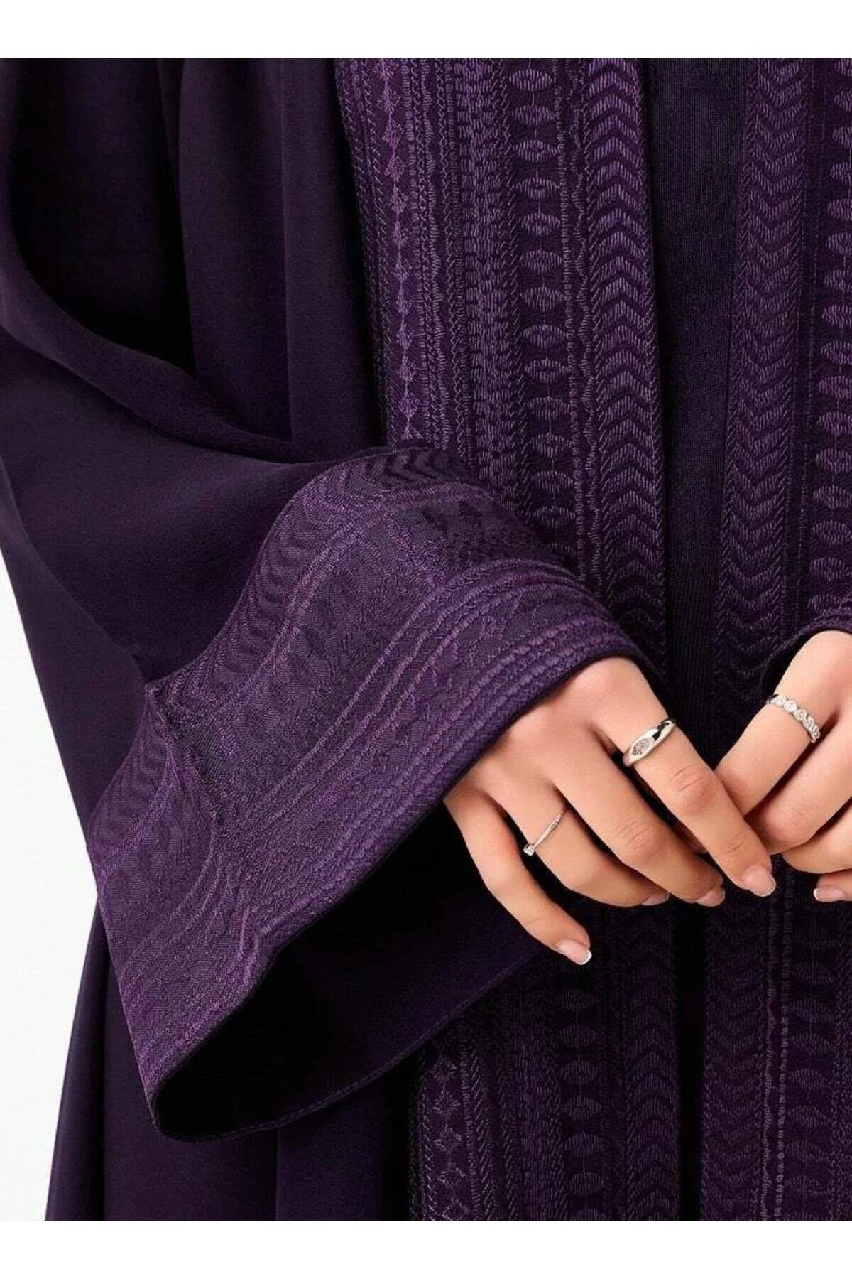 Classic Threadwork Abaya – Purple