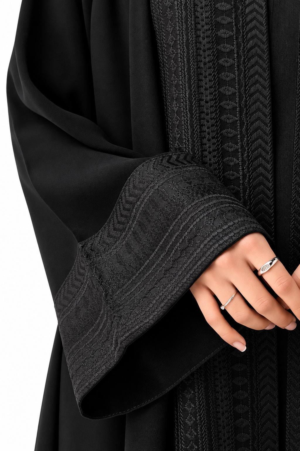 Classic Threadwork Abaya – Signature Black